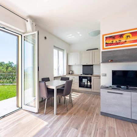 Joivy Villa Guanna - Charming Flat With Garden Bracco Exterior foto